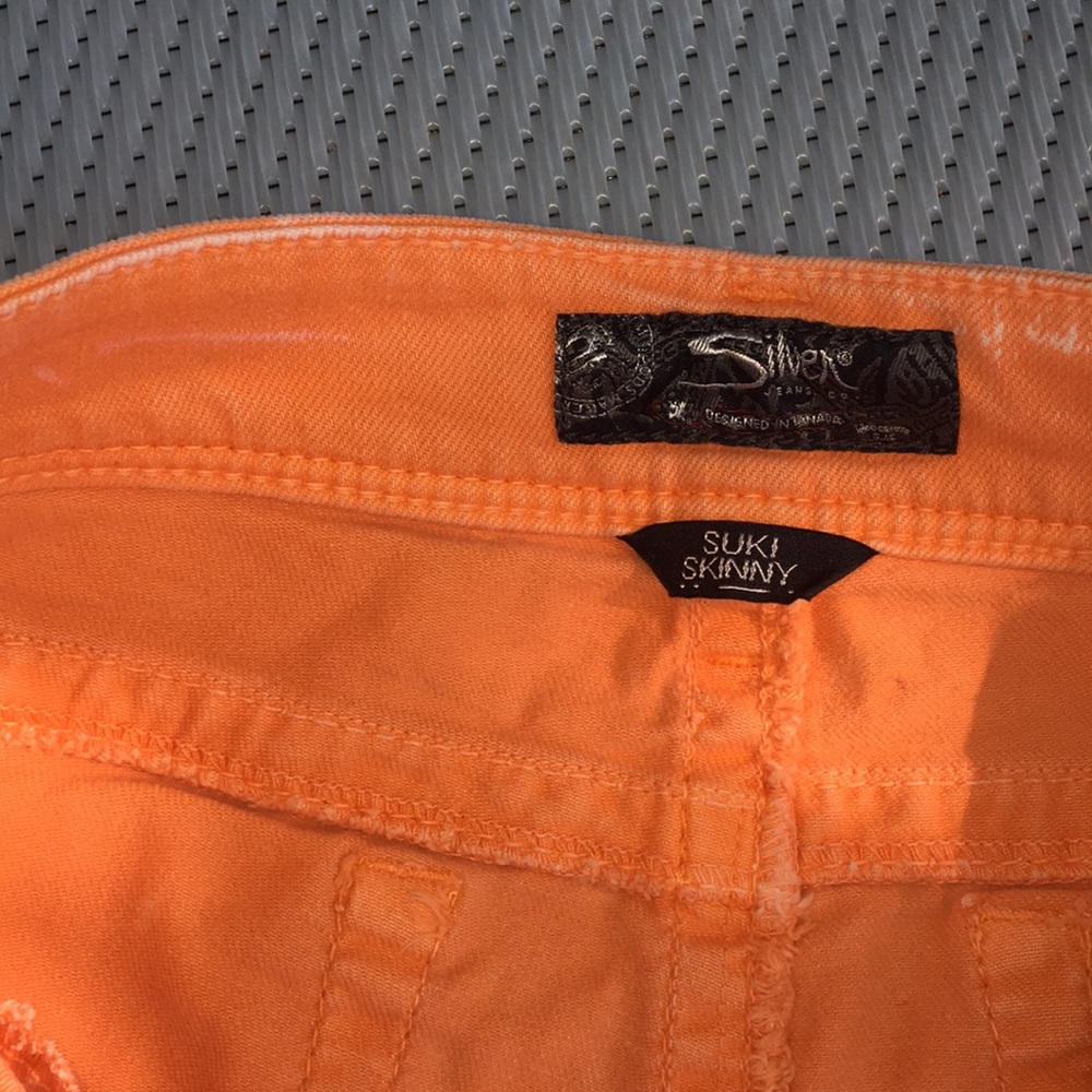 Silver Jeans - Picture 2 of 3